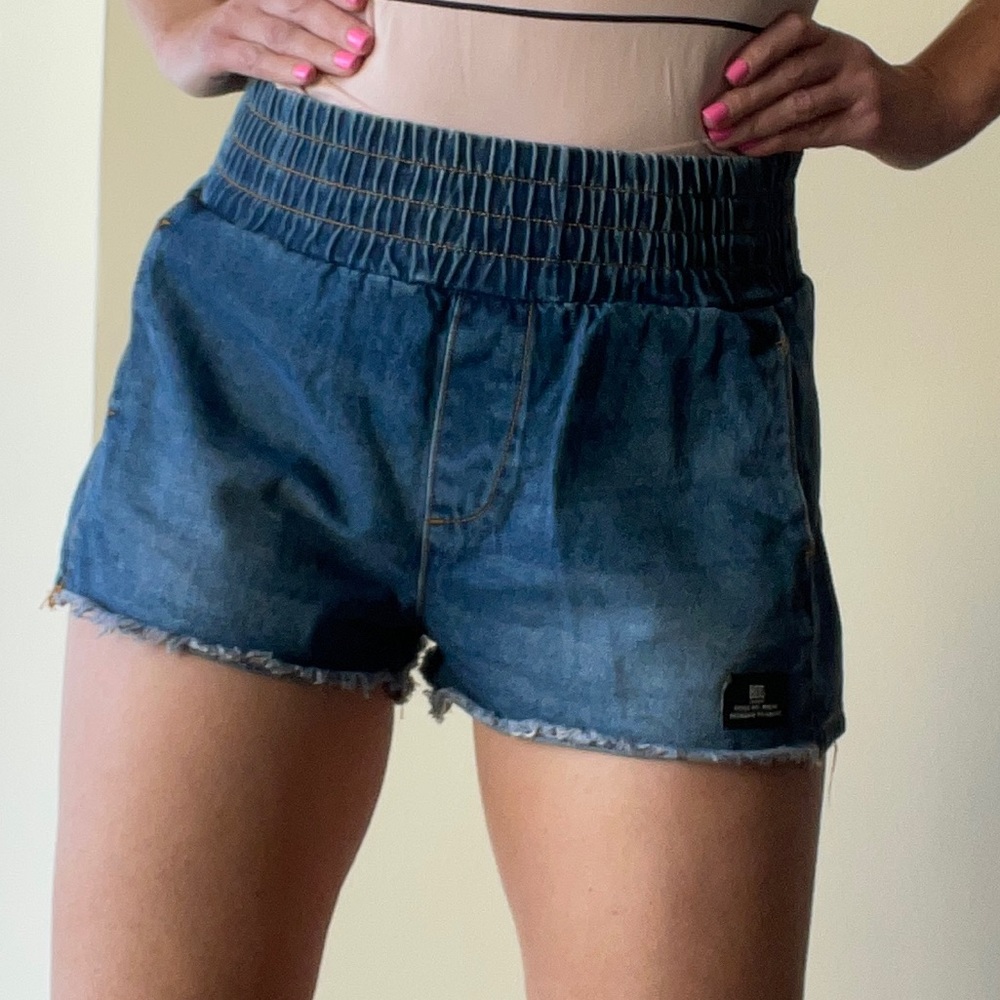 urban Outfitters by BDG Denim Shorts XS NEW $49
